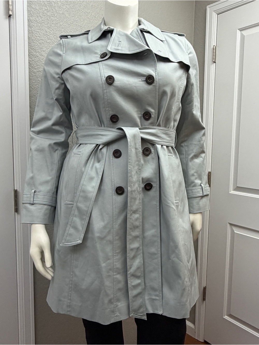 NWOT Hobbs Classic Double-Breasted Trench Coat in Light Blue with Belt - 14